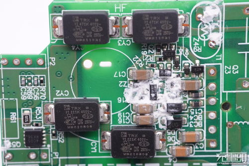 OPPO新款65W超级闪充氮化镓充电器拆解,采用安森美NCP1342主控芯片